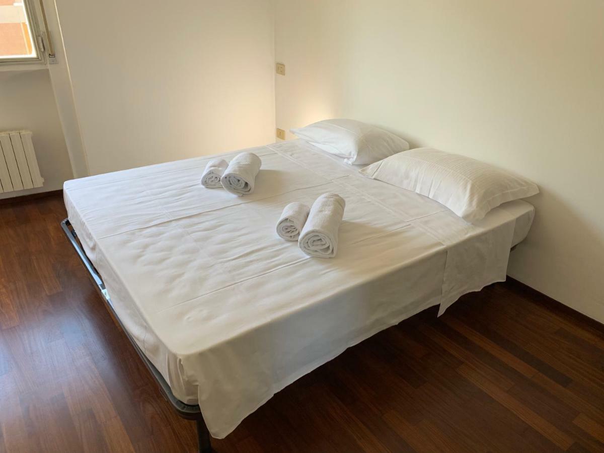 Whouse Luxury Universita' Bologna Luaran gambar